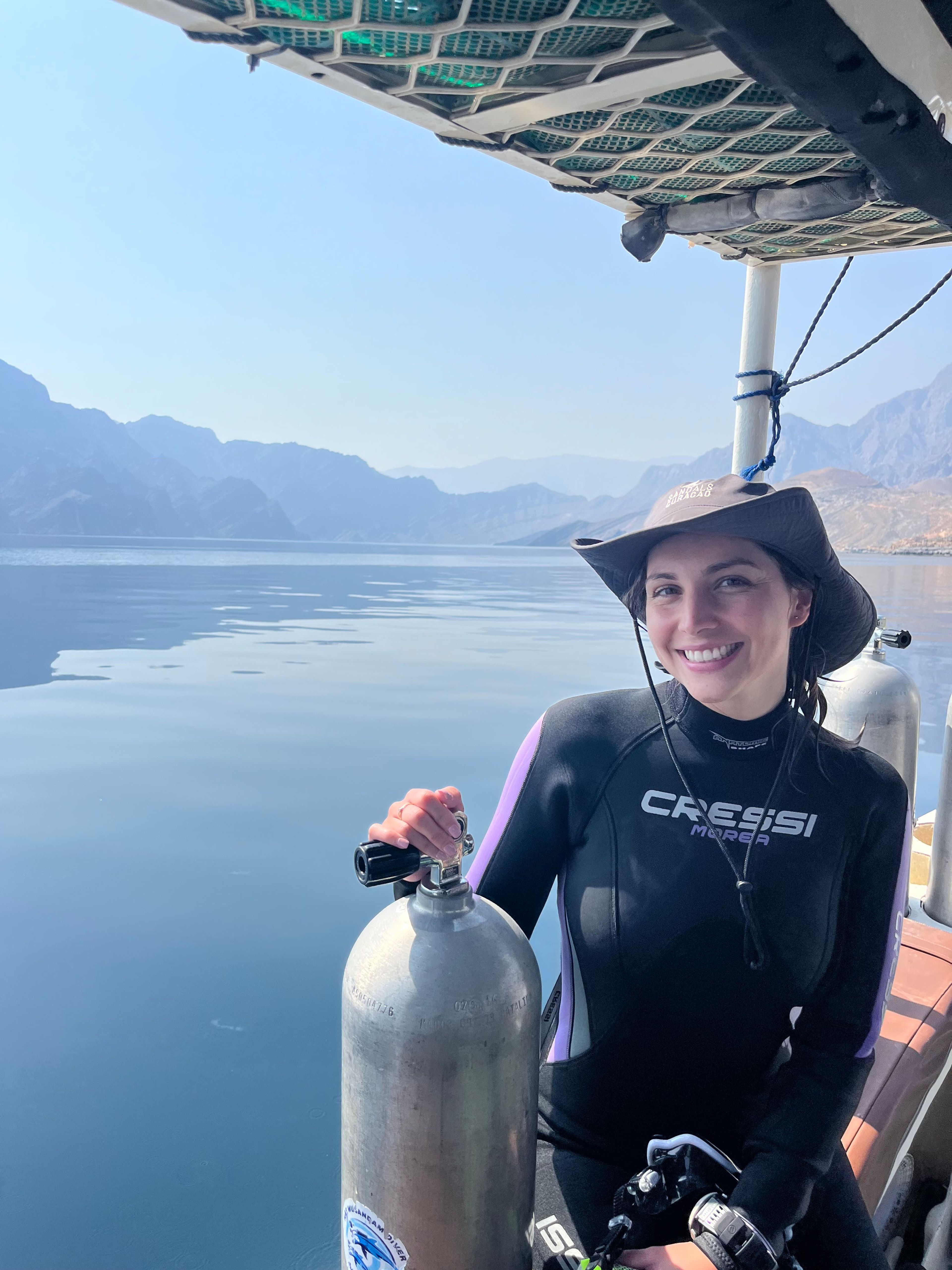 Khor Najd Dive 2: Ras Amud Car Wreck