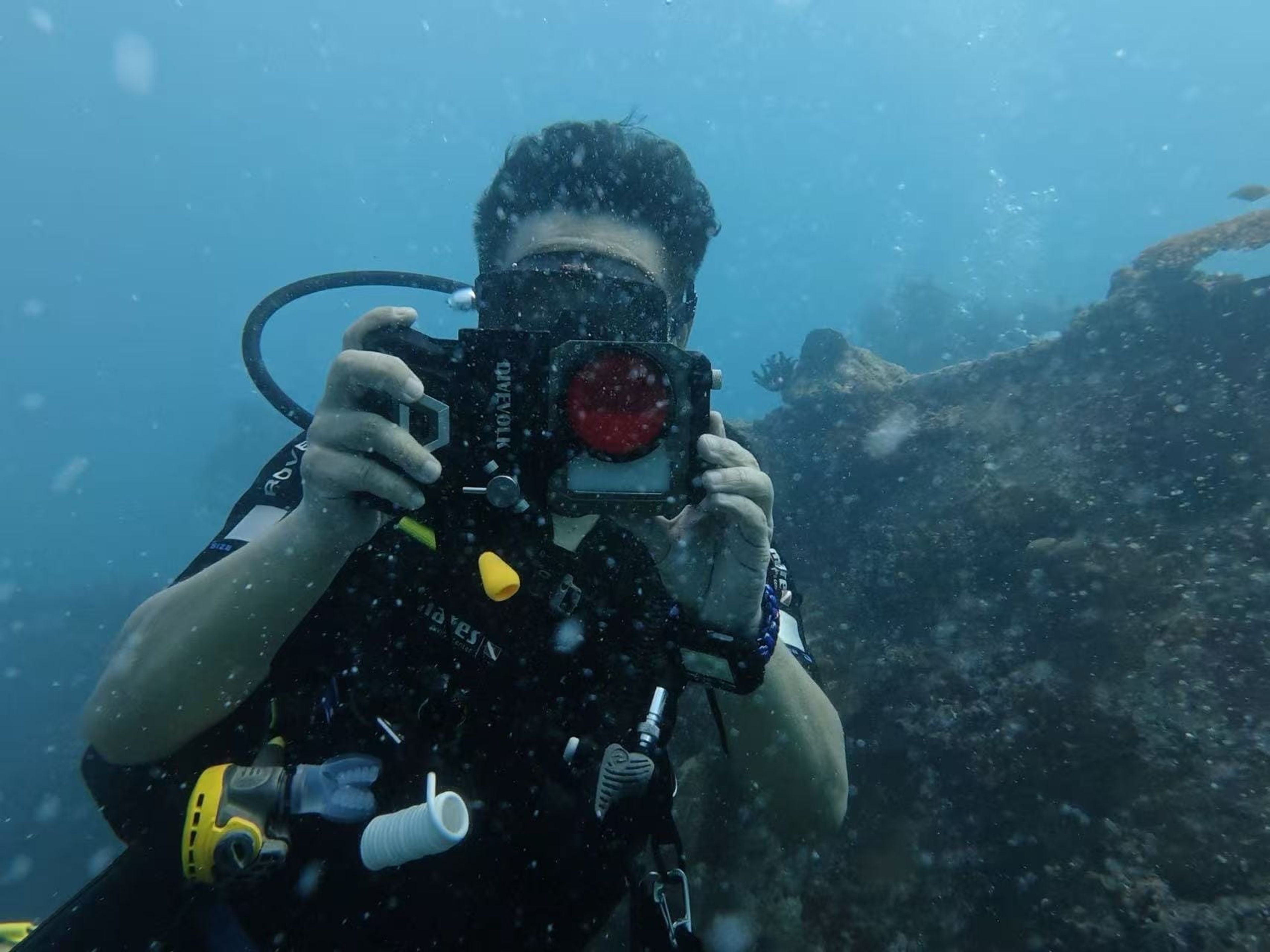 Scuba diving at Bounty Wreck