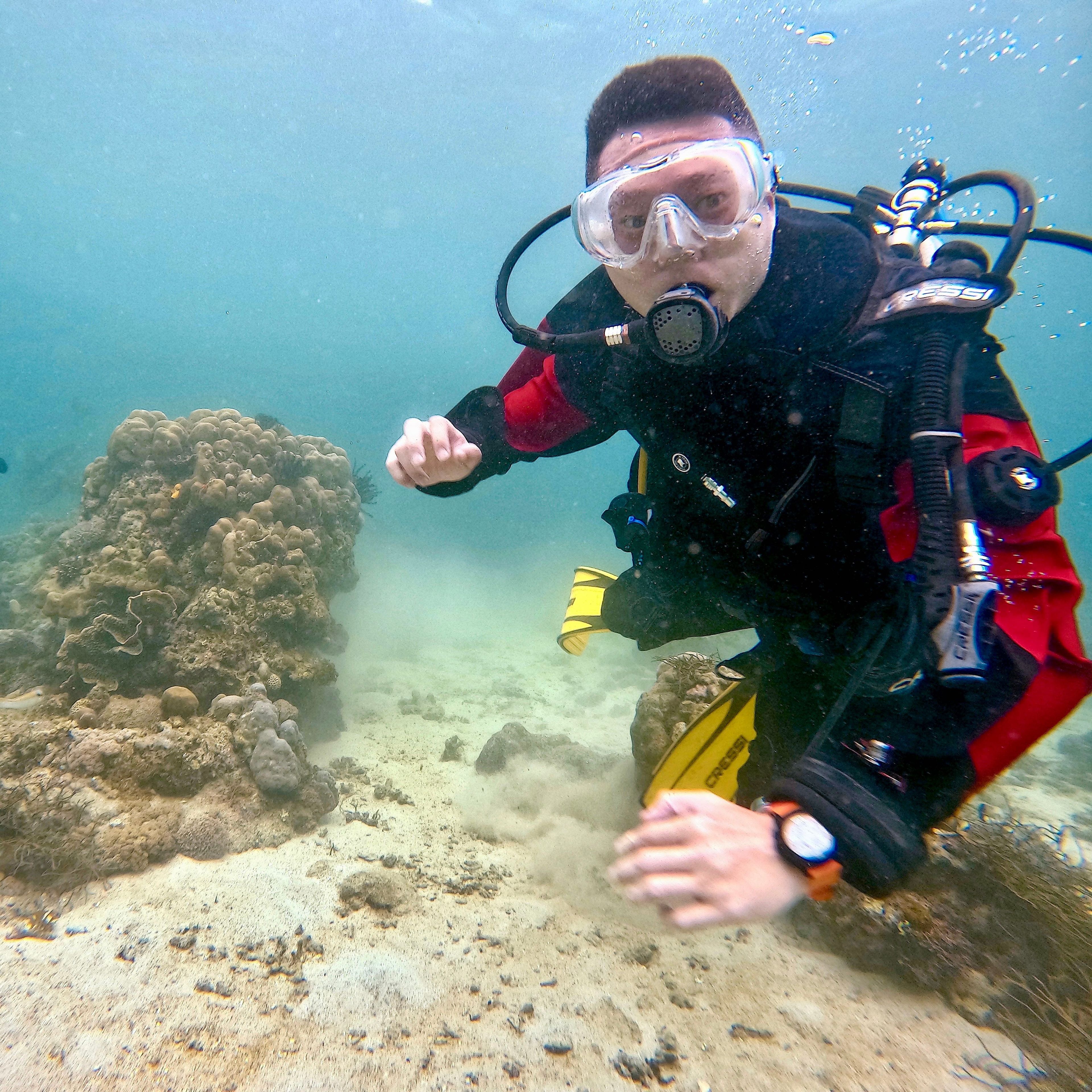 🇵🇭PHP-Puerto Galera / Dry Suit Train
