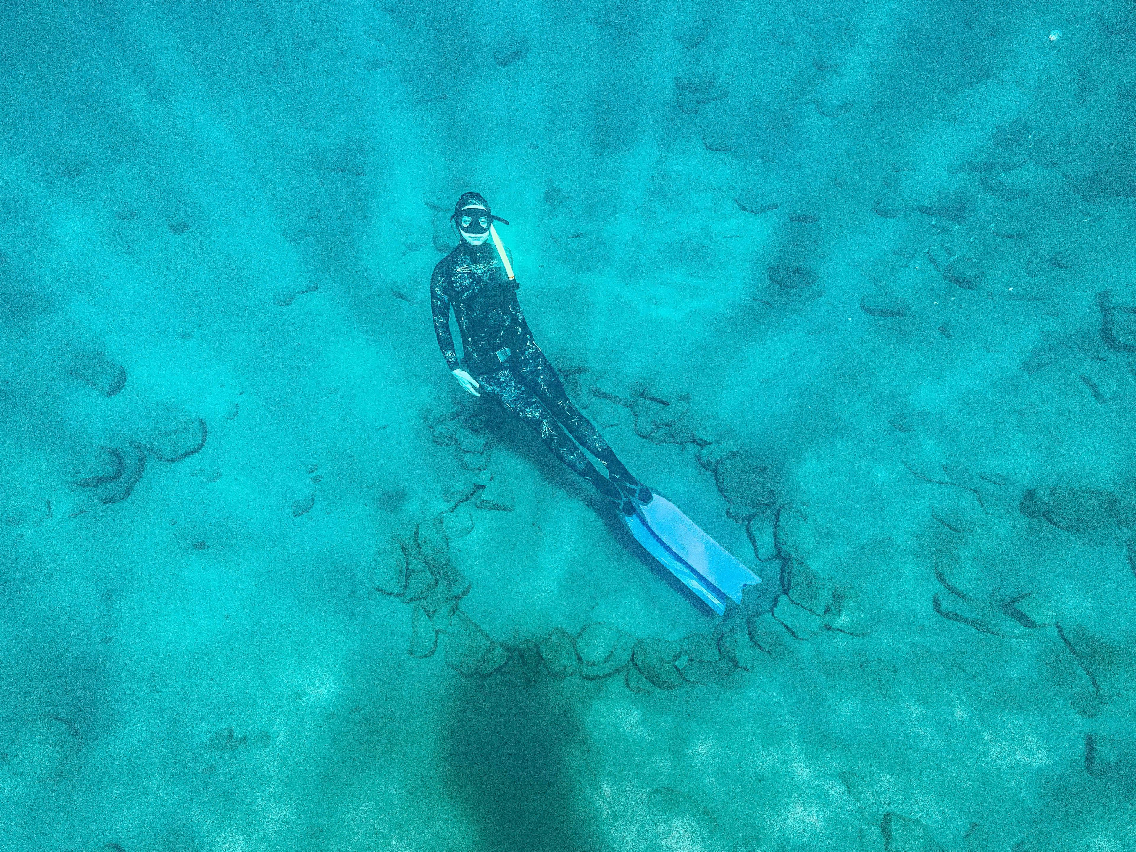 Freediving at Lom Kosov