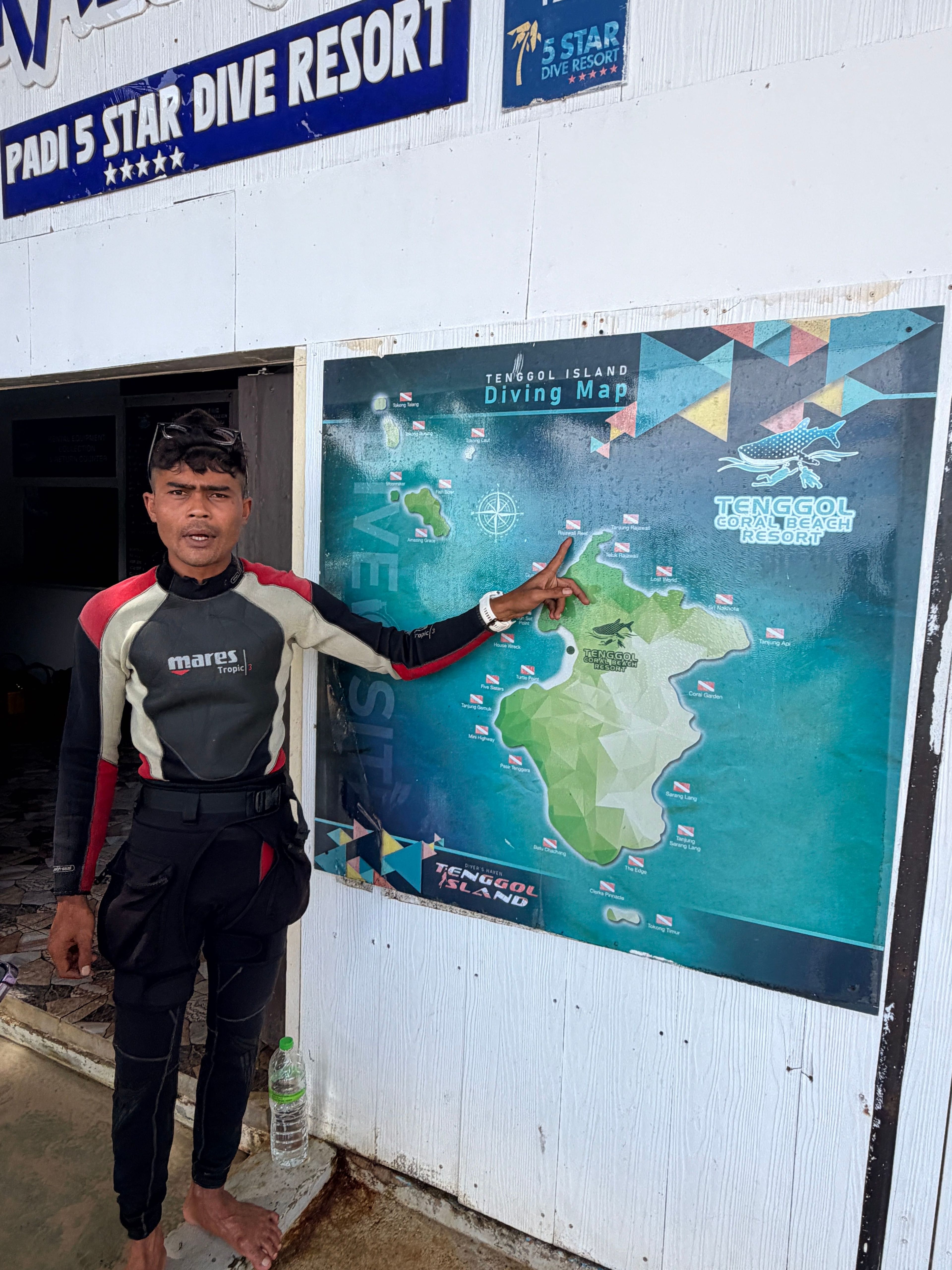 Scuba diving at Rajawali Reef