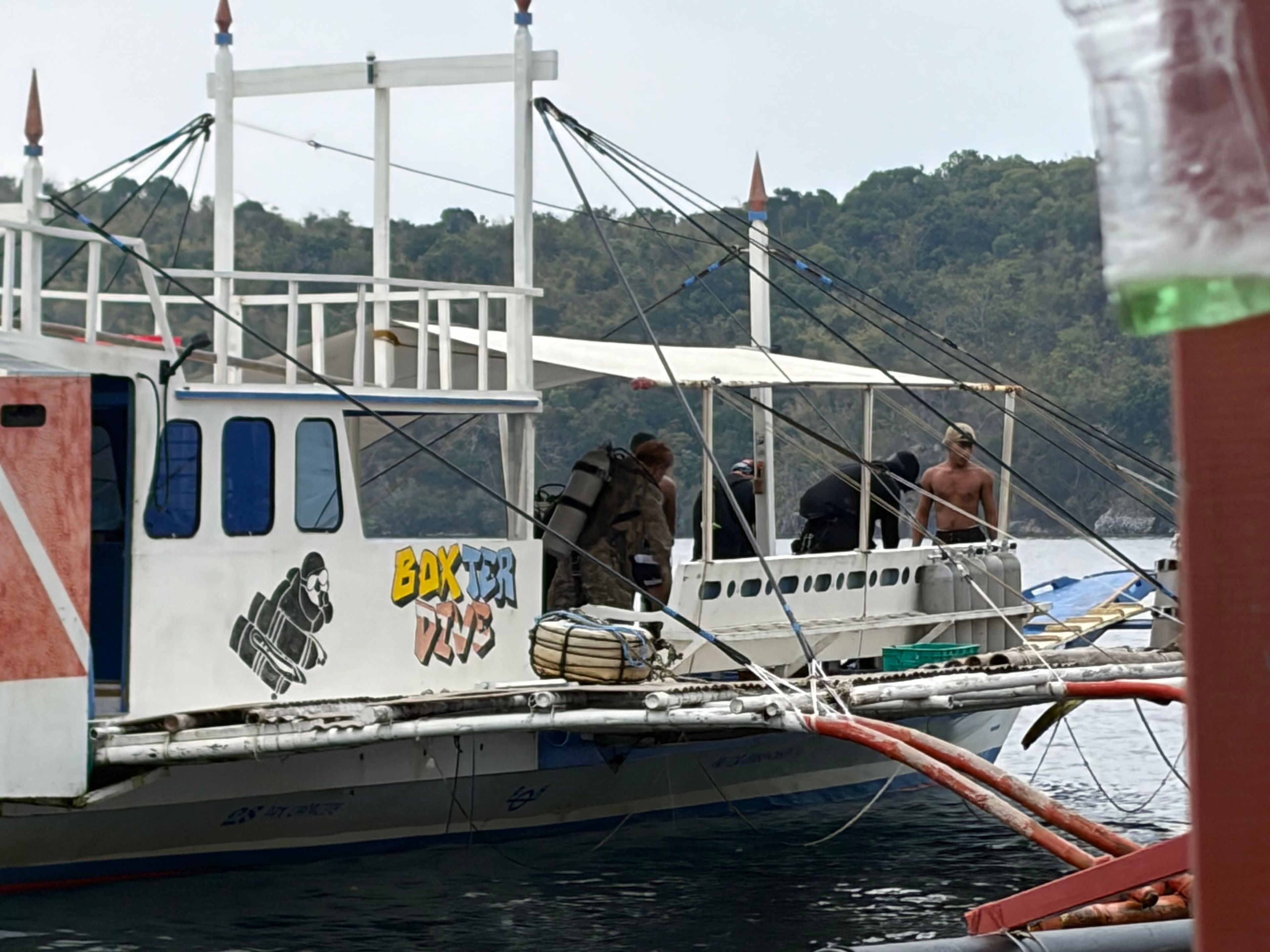 Scuba diving at Akitsushima